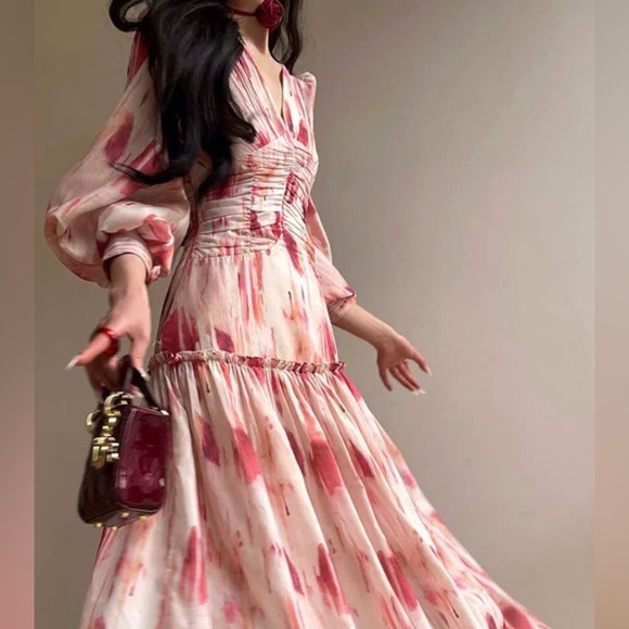 Aconiconi Dresses & Skirts - Aconiconi Midi Dress Long Sleeve V-Neck Size  Medium Abstract Print Lined